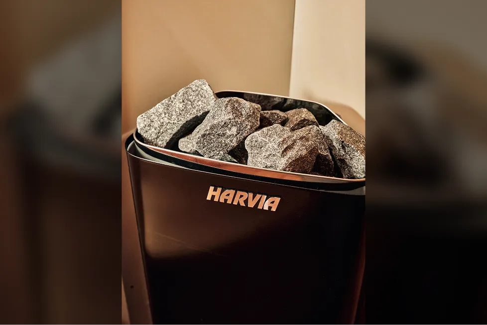 HARVIA製サウナヒーターとサウナストーン